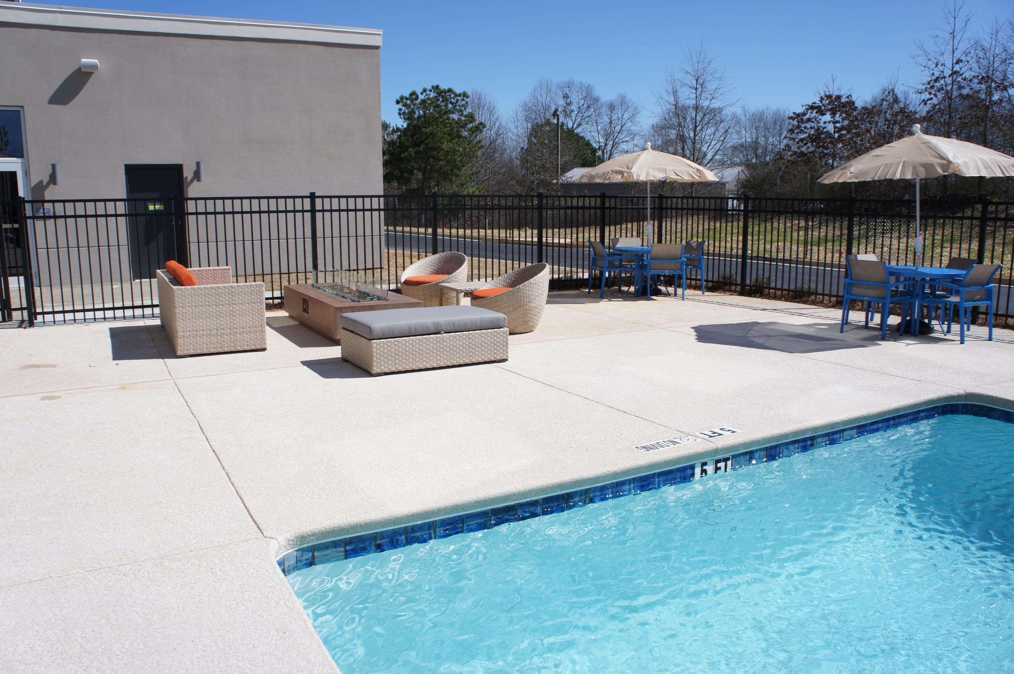 La Quinta & By Wyndham Hotel 3*