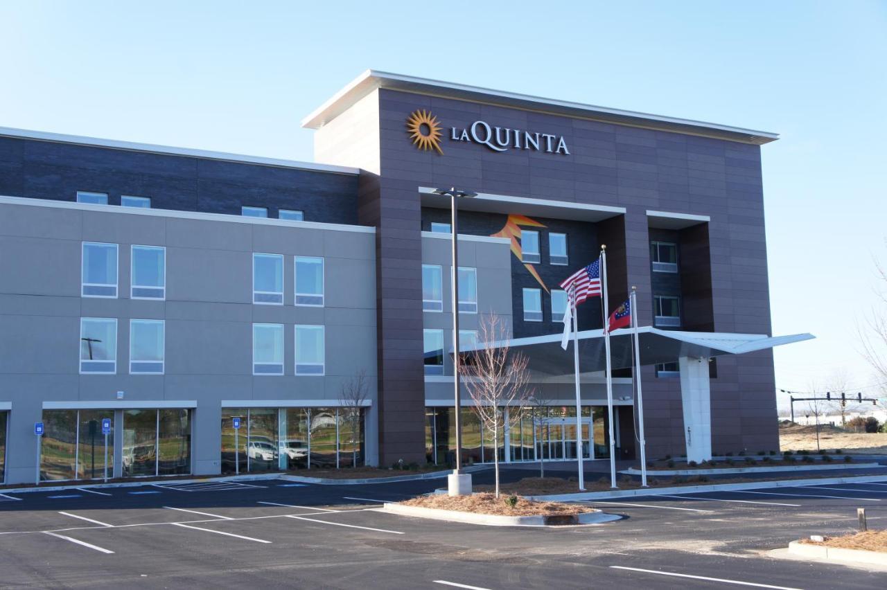 Hotel La Quinta & By Wyndham 3*